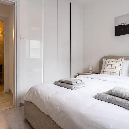 2br With Balcony In Old Town Apartmán Lemesos